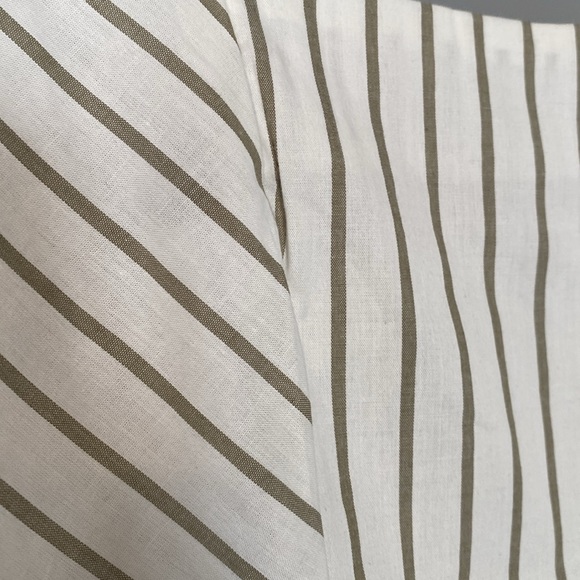 💜 Maurices crop top - medium - Picture 4 of 7